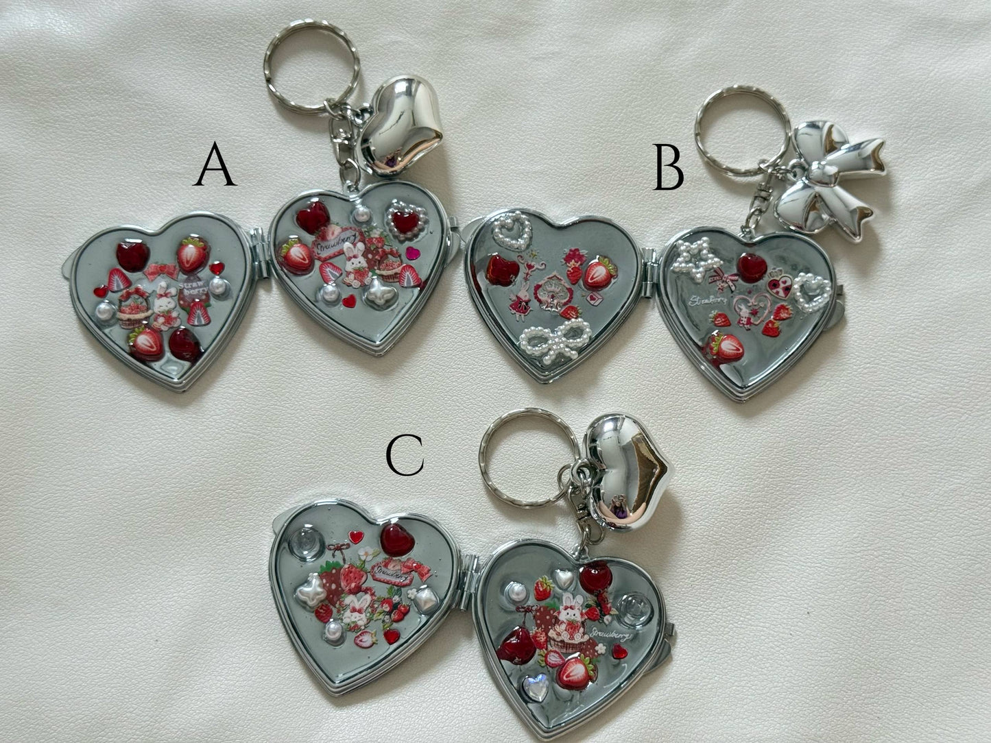 strawberry land resin compact mirror keyring