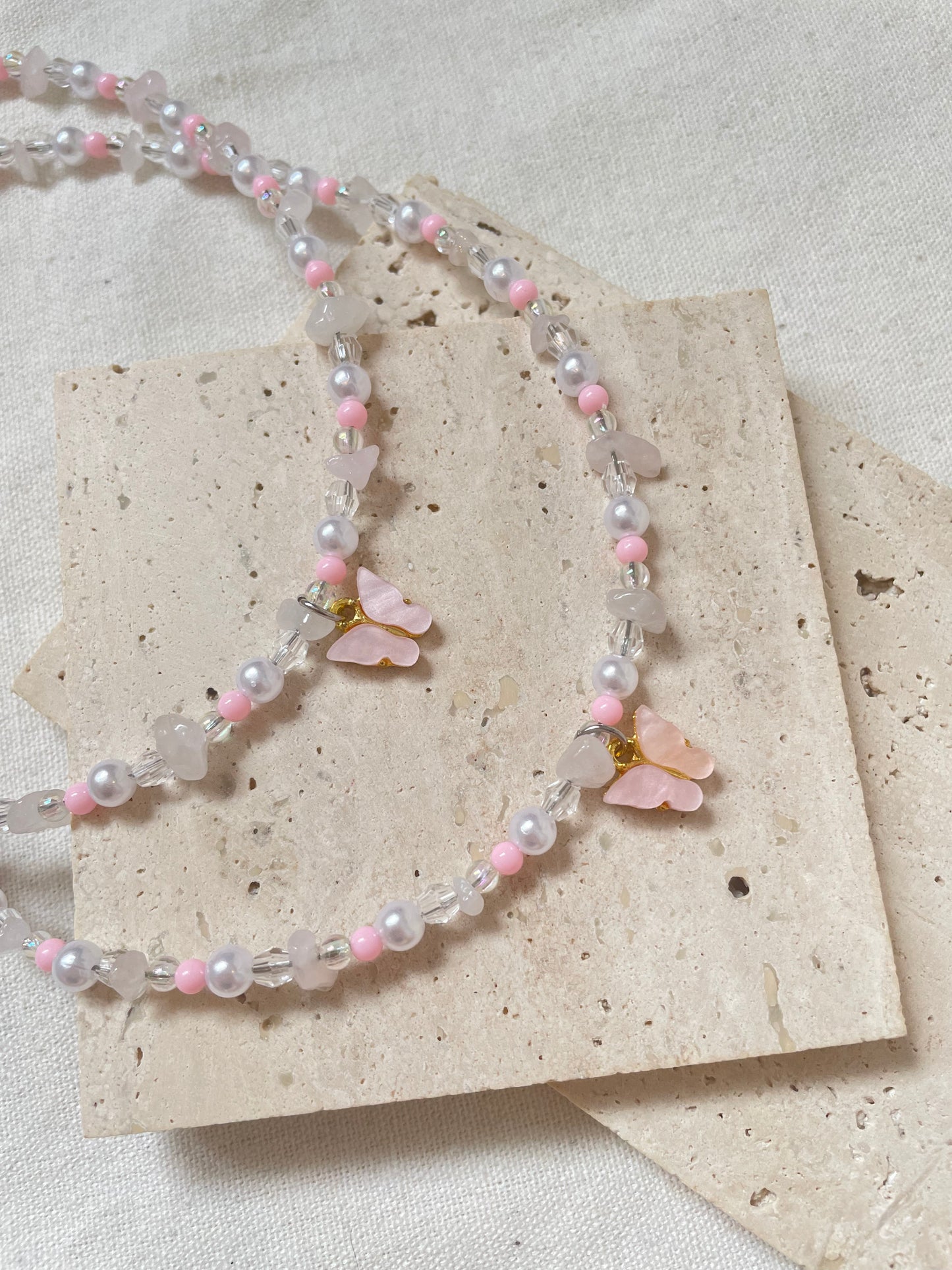 Nabi Necklace (pink)