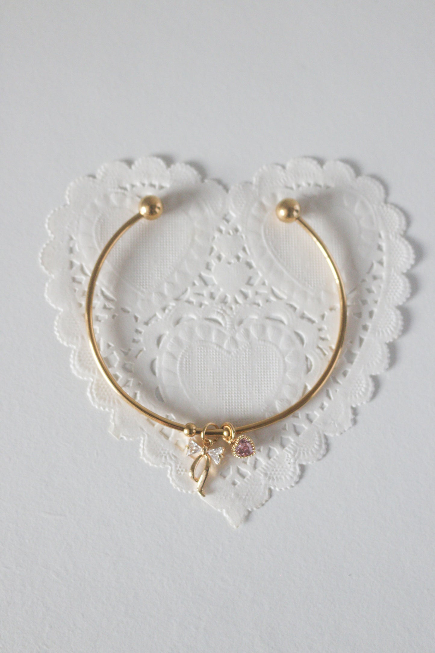 hearty ribbon cuff bangle