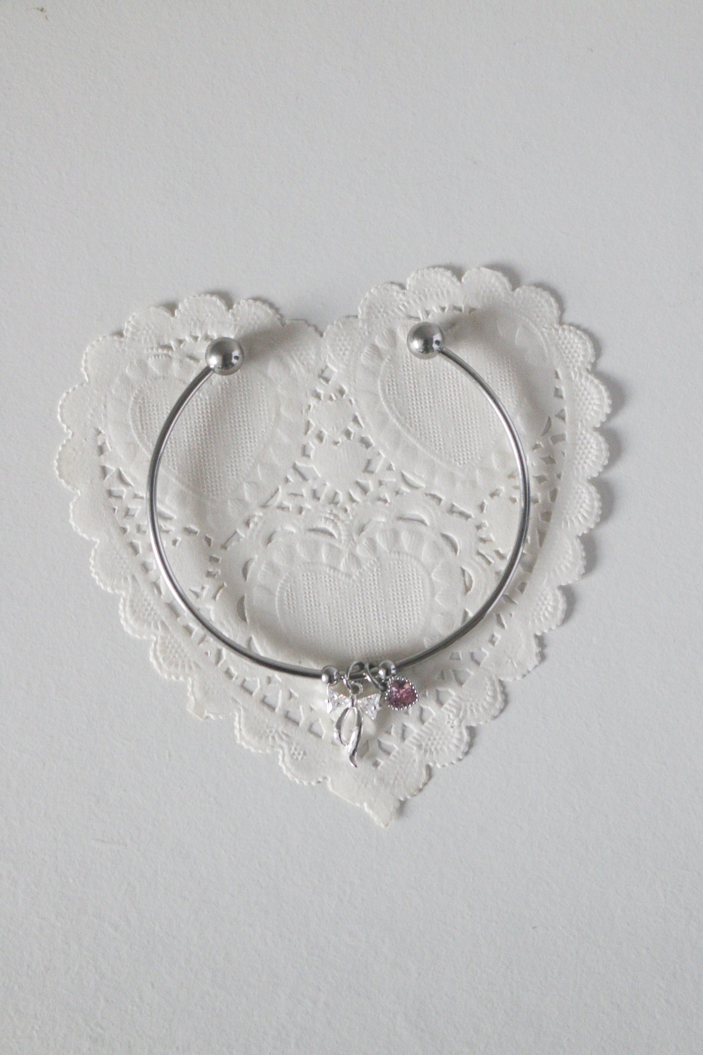 hearty ribbon cuff bangle