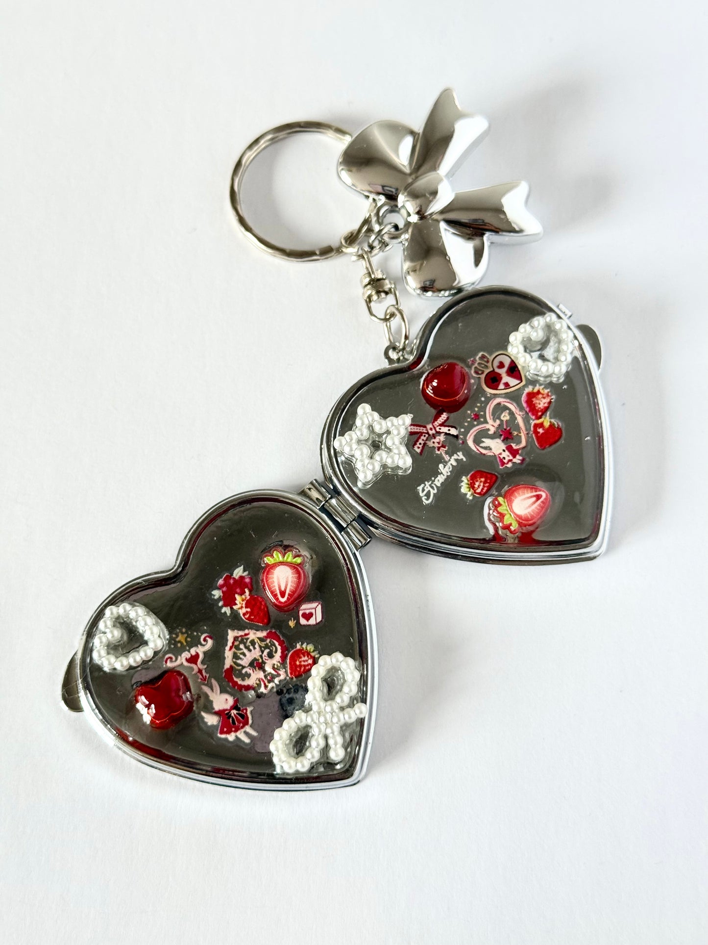 strawberry land resin compact mirror keyring